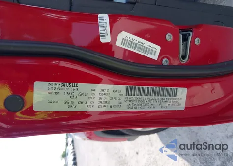 2019 Jeep Compass Limited 4X4 from USA, damaged, VIN 3C4NJDCB9KT639927